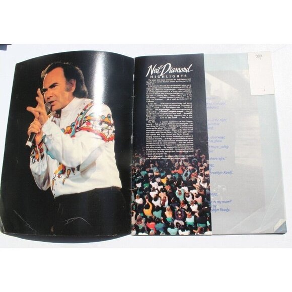 Vintage Neil Diamond LOVESCAPE Concert Tour Program RARE! 1991-1993 - Picture 2 of 4